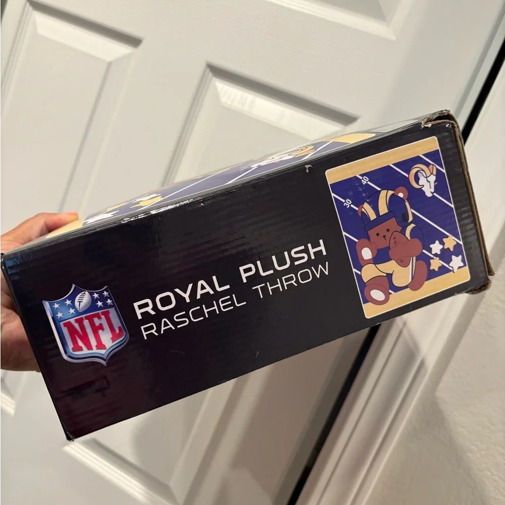 Los Angeles Rams NFL Royal Plush Baby Blanket New in Box 40 x 50